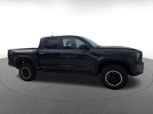 Used 2024 Toyota Tacoma w/ TRD Package image 16