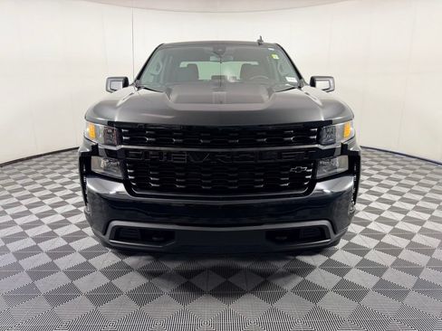 Used 2022 Chevrolet Silverado 1500 Custom w/ Rally Edition RWD image 3