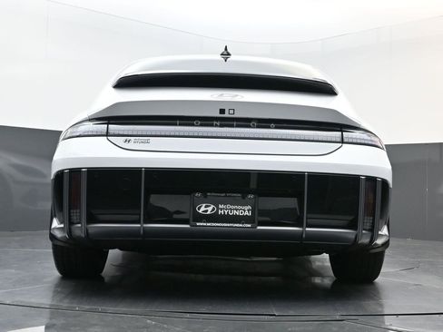 Used 2024 Hyundai Ioniq 6 SEL image 24