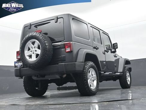 Used 2017 Jeep Wrangler Unlimited Sport w/ Quick Order Package 24S AWD/4WD image 23