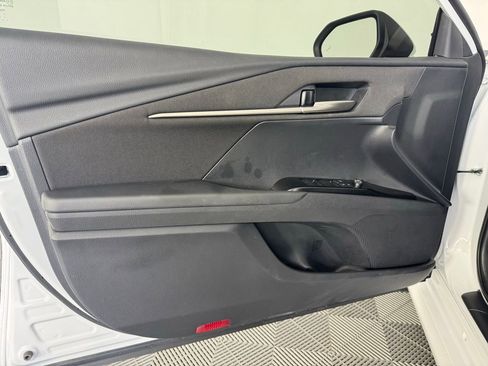 Used 2026 Toyota Camry LE FWD image 9
