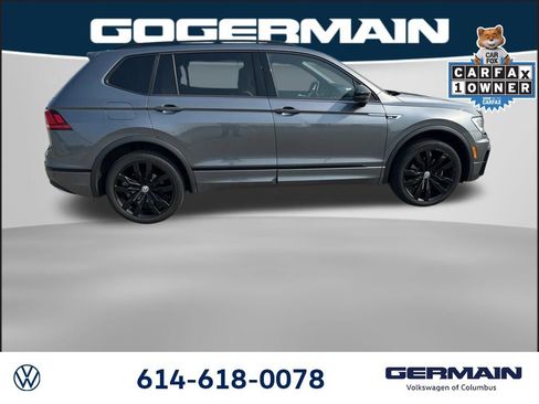 Used 2020 Volkswagen Tiguan SE R-Line AWD/4WD image 9