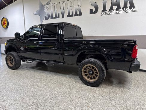 Used 2016 Ford F250 Lariat w/ Lariat Ultimate Package image 6