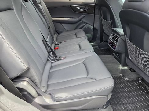 Certified 2025 Audi Q7 2.0T Premium Plus w/ Premium Plus Package AWD/4WD image 18
