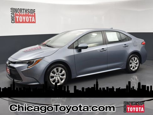 Used 2024 Toyota Corolla LE FWD image 1