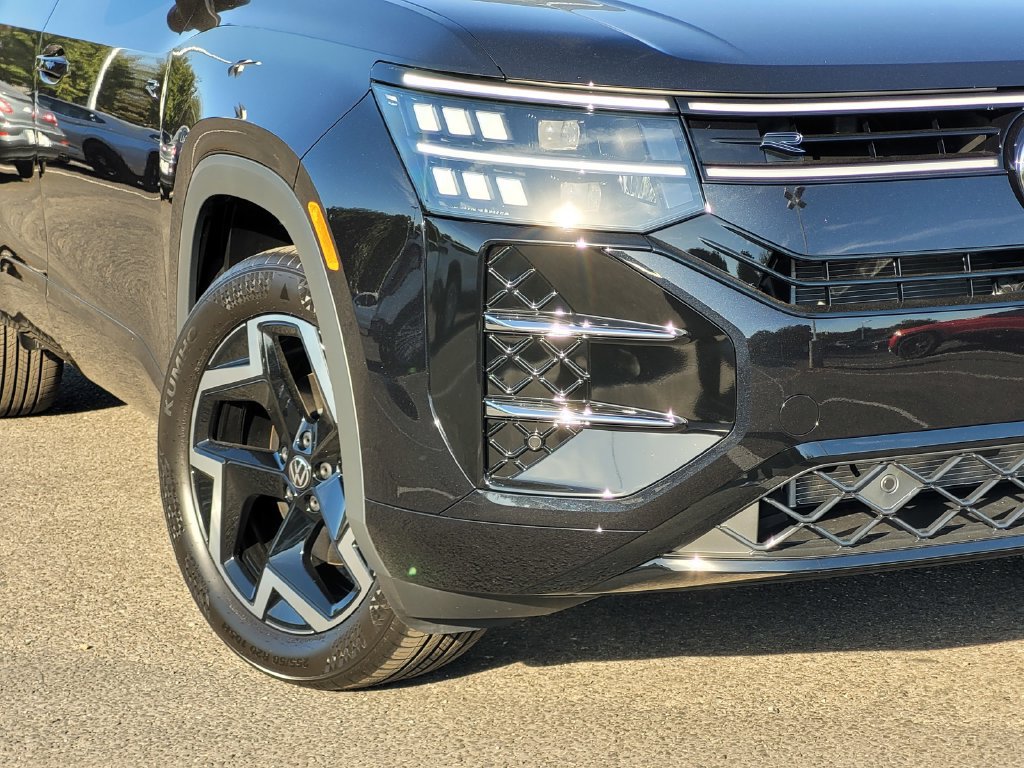 New 2027 Volkswagen Atlas SEL R-Line AWD/4WD image 3
