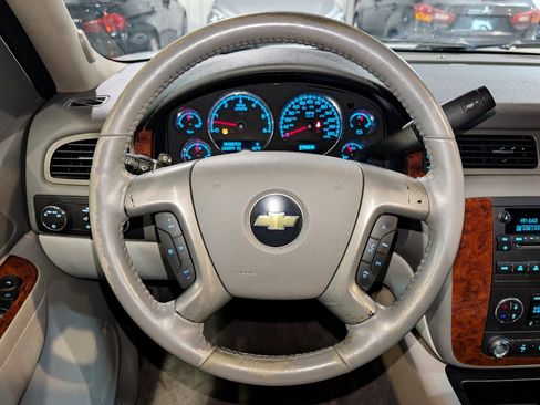 Used 2011 Chevrolet Tahoe LT image 33