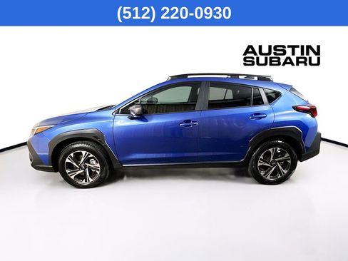 Used 2025 Subaru Crosstrek 2.0i Premium image 5