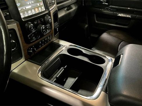 Used 2017 RAM 3500 Laramie image 35