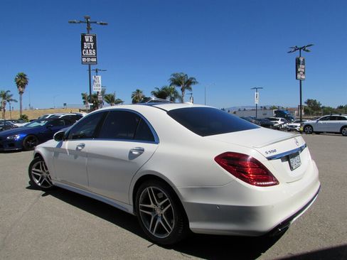 Used 2017 Mercedes-Benz S 550 Sedan image 5