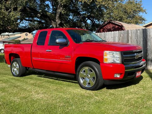 Used 2011 Chevrolet Silverado 1500 LT w/ Texas Edition image 1