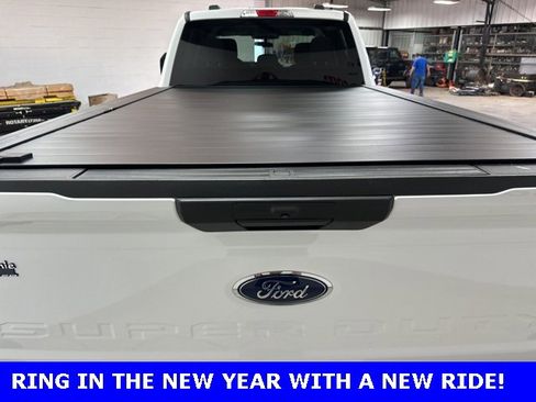 Used 2024 Ford F350 XLT image 8