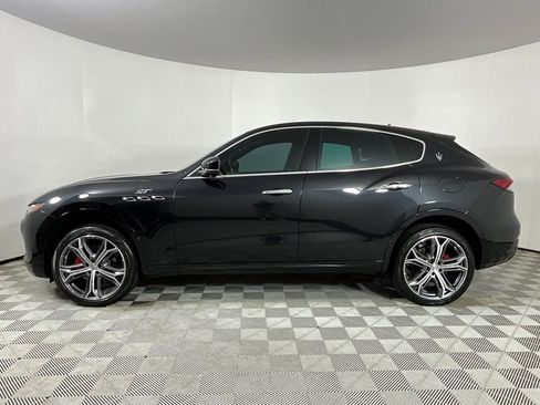 Used 2023 Maserati Levante GT image 2