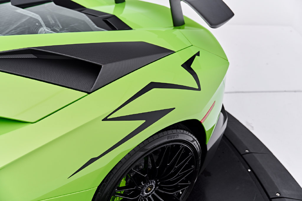 Used 2016 Lamborghini Aventador LP 750-4 Superveloce AWD/4WD image 33