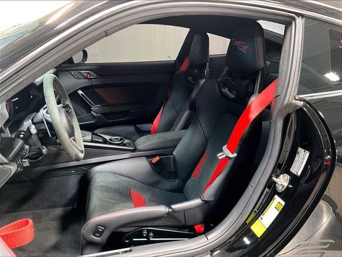Used 2024 Porsche 911 GT3 RS image 8