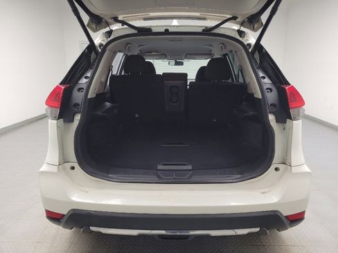 Used 2018 Nissan Rogue SV w/ Premium Package AWD/4WD image 29