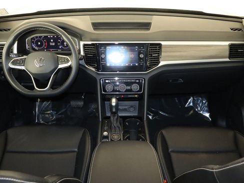 Used 2022 Volkswagen Atlas SEL image 14