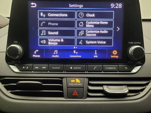 Used 2021 Nissan Altima 2.5 SR image 25