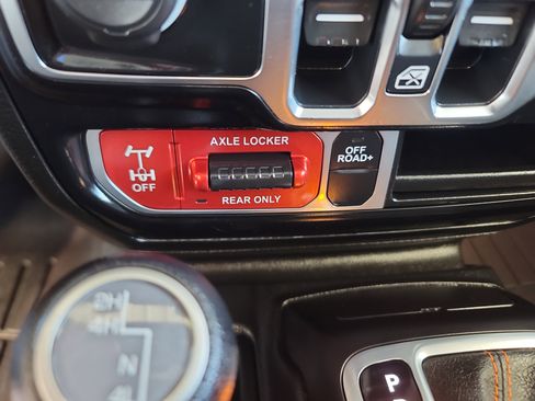 Used 2021 Jeep Gladiator Mojave image 31