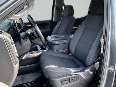 Used 2022 Chevrolet Silverado 1500 LT Trail Boss image 22