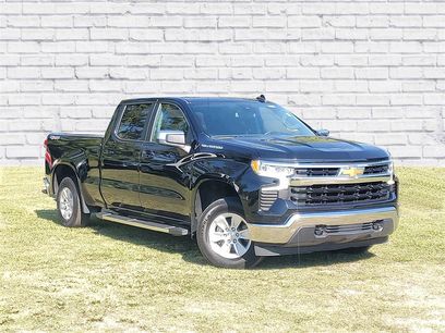 Used 2023 Chevrolet Silverado 1500 LT w/ Protection Package
