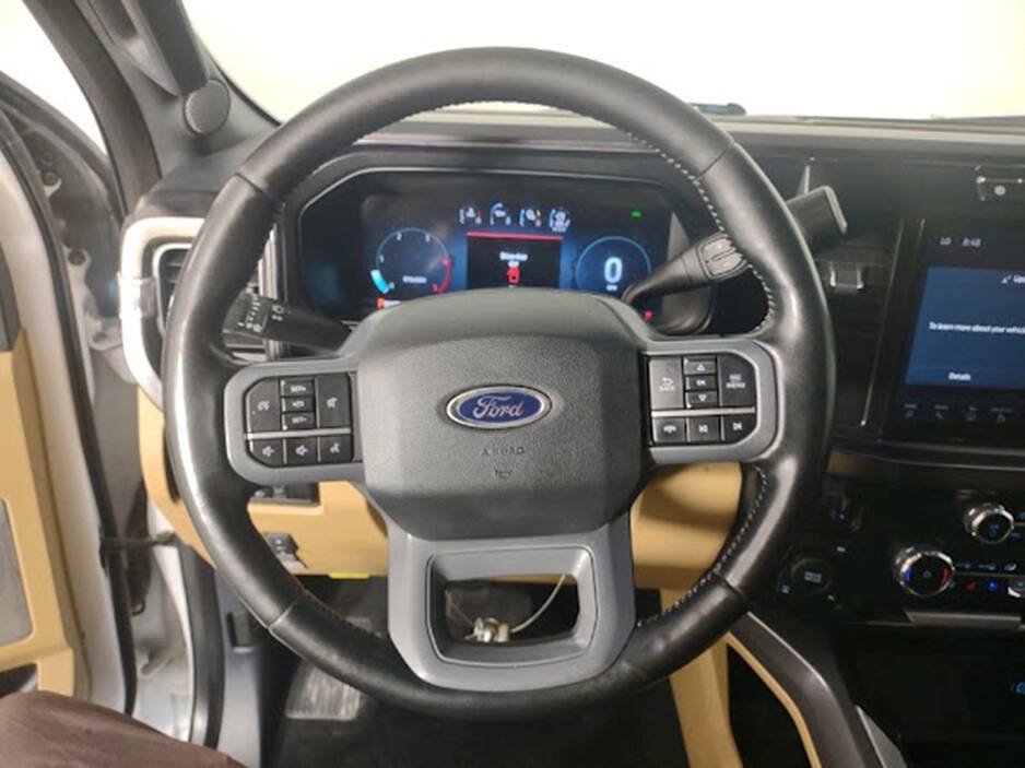 Used 2023 Ford F250 Lariat w/ Chrome Package AWD/4WD image 13