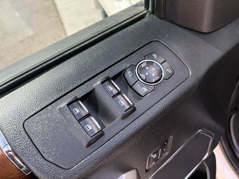 Used 2018 Ford F150 Lariat AWD/4WD image 10