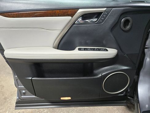 Used 2019 Lexus RX 350 AWD w/ Navigation Package image 9