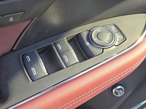 New 2026 Buick Envision Sport Touring AWD/4WD image 19