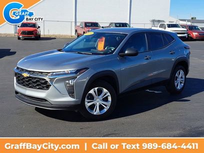 Used 2024 Chevrolet Trax LS w/ Driver Confidence Package