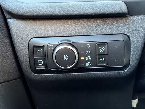 Certified 2023 Ford Escape ST-Line Select w/ Tech Pack #1 image 30