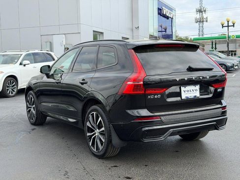 Certified 2024 Volvo XC60 B5 Plus w/ Protection Package Premier AWD/4WD image 7