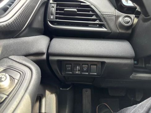 Used 2024 Subaru Outback Premium image 13