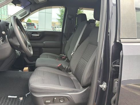 Used 2022 Chevrolet Silverado 1500 Custom RWD image 8