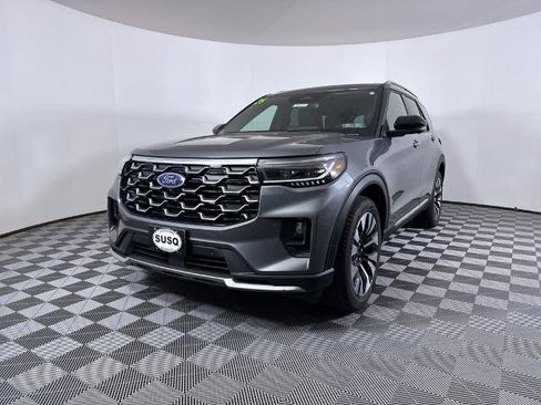 Certified 2025 Ford Explorer Platinum w/ LUX Leather Package AWD/4WD image 19