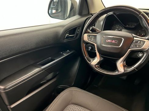 Used 2017 GMC Canyon SLE AWD/4WD image 11