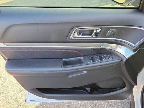 Used 2016 Ford Explorer Sport w/ Equipment Group 401A image 21