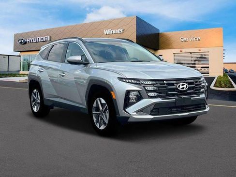 New 2025 Hyundai Tucson SEL image 11
