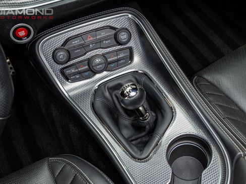 Used 2016 Dodge Challenger SRT Hellcat RWD image 80