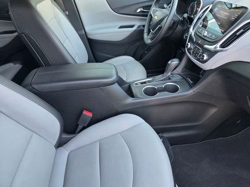 Used 2019 Chevrolet Equinox Premier image 21