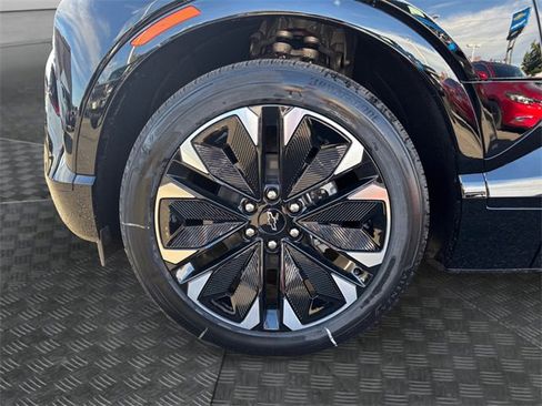 New 2025 Chevrolet Blazer EV RS image 14