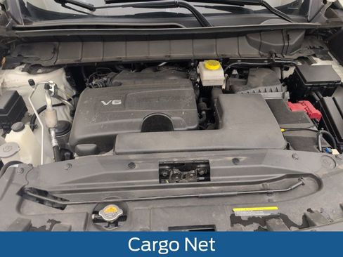 Used 2022 Nissan Pathfinder Platinum w/ Cargo Package image 47