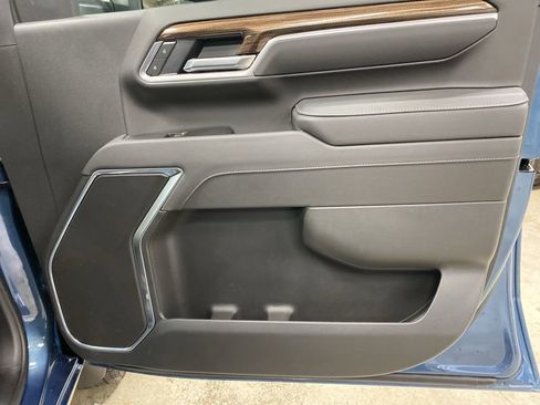 Used 2025 Chevrolet Silverado 3500 LT w/ All Star Edition image 22