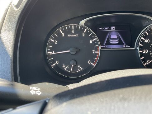 Used 2017 Nissan Pathfinder S AWD/4WD image 27