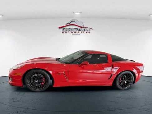 Used 2007 Chevrolet Corvette Z06 w/ Preferred Equipment Group RWD image 16