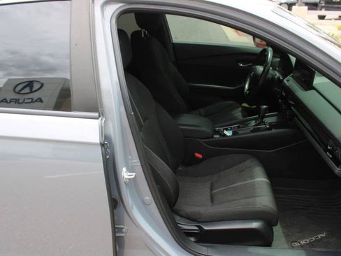 Used 2023 Honda Accord Sport image 14