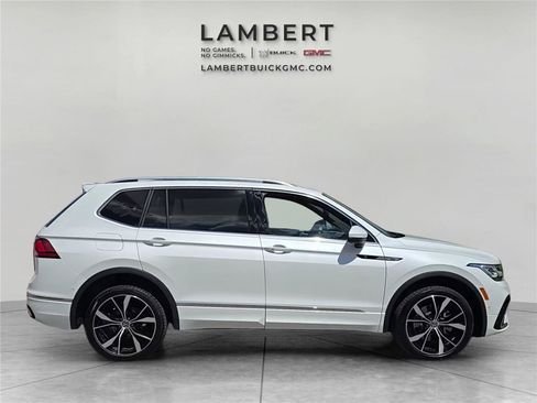 Used 2023 Volkswagen Tiguan SEL R-Line AWD/4WD image 6