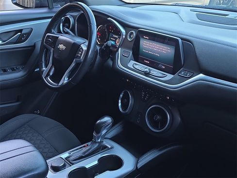 Used 2019 Chevrolet Blazer LT image 16