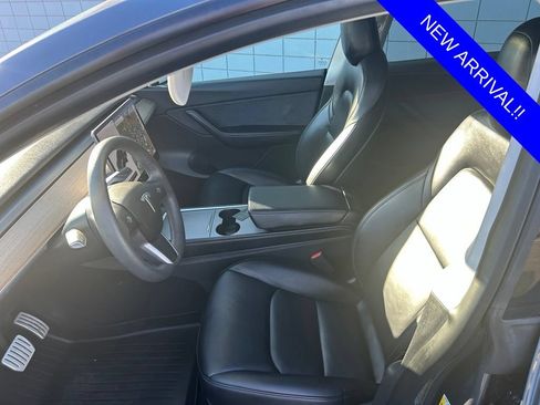 Used 2022 Tesla Model Y Performance AWD/4WD image 12