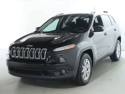 Used 2015 Jeep Cherokee Latitude w/ Cold Weather Group